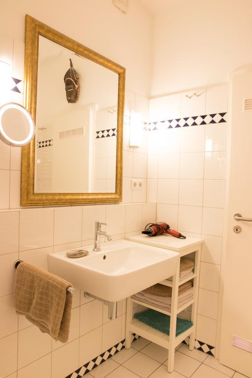 Apartment Medienhafen 46 sqm&80 sqm Düsseldorf Exterior foto